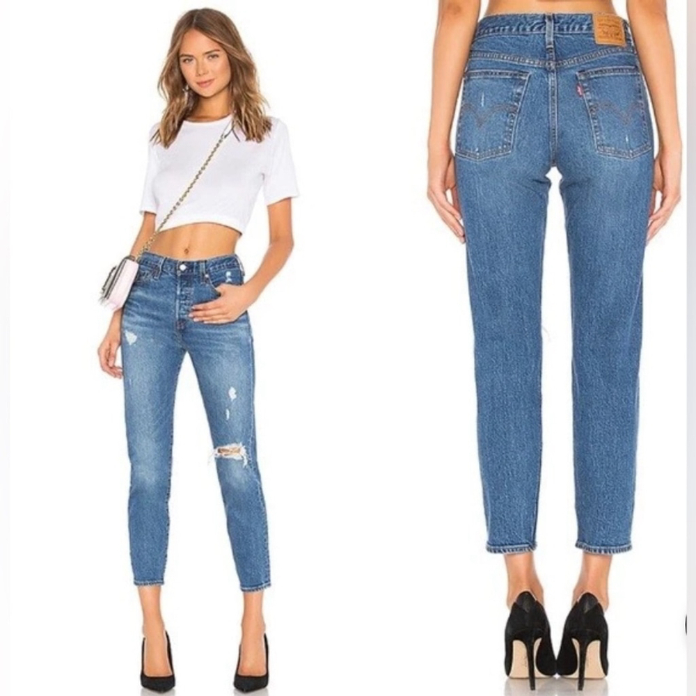 Levi’s Wedgie Fit High Rise Distressed Jeans Button Fly Size 25